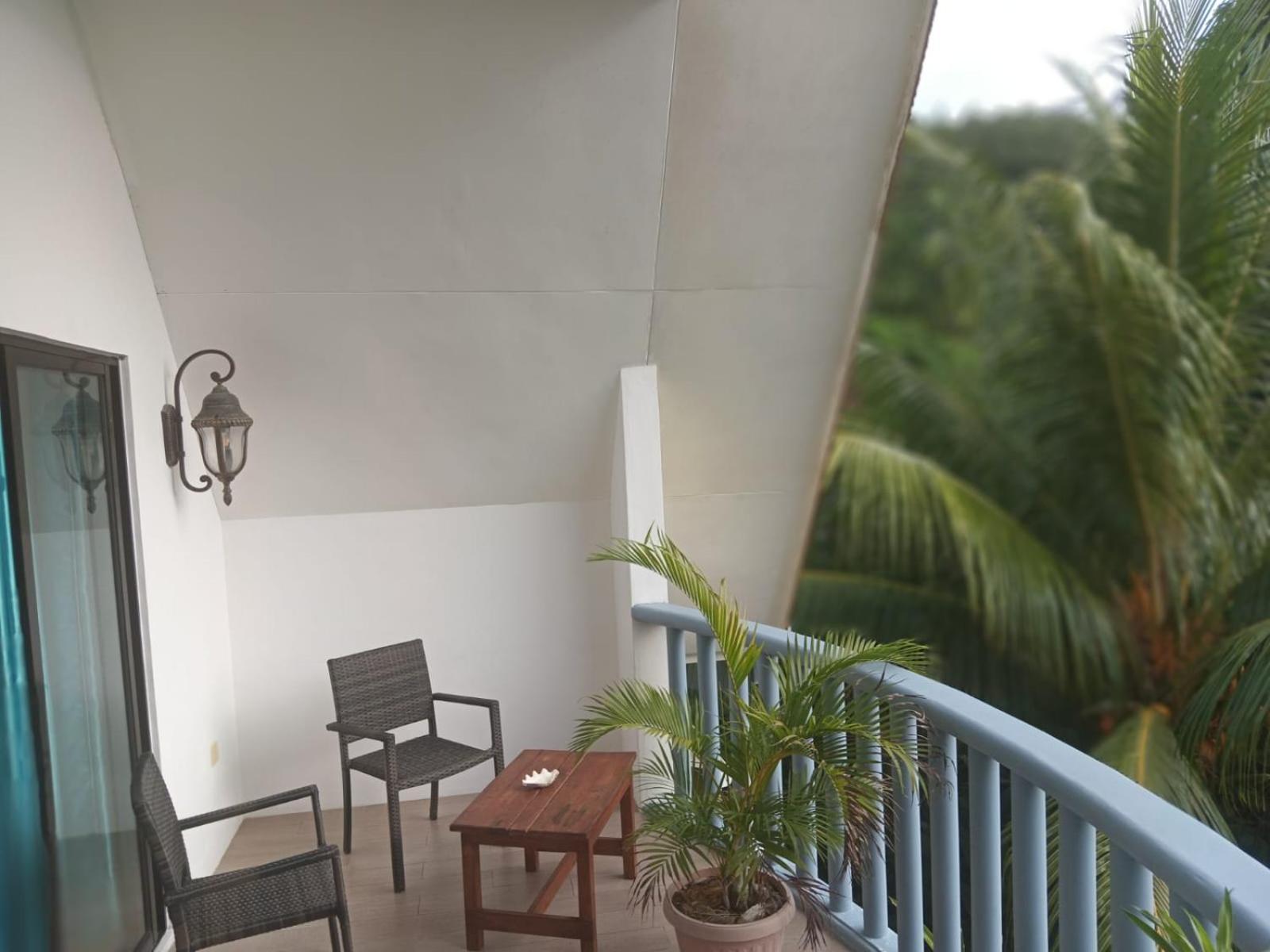 Milles Montagnes Residence Anse Royale Exterior photo